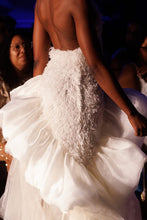 Load image into Gallery viewer, Pompy Dress
